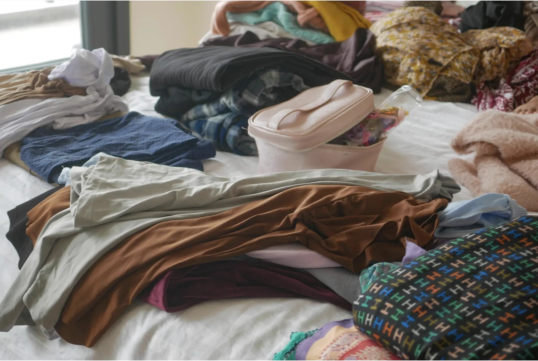 hoarder cleaning services by EEB Cleaning Services